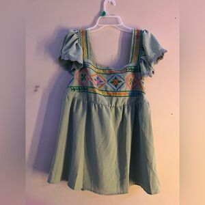 SHEIN Green Embroidered Puff Sleeve shirt